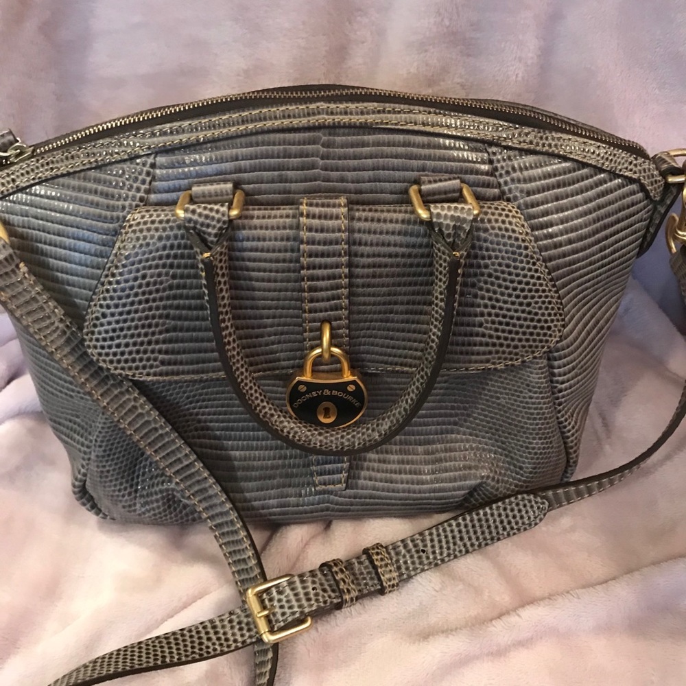 Patterned Dooney & Bourke Hand Bag